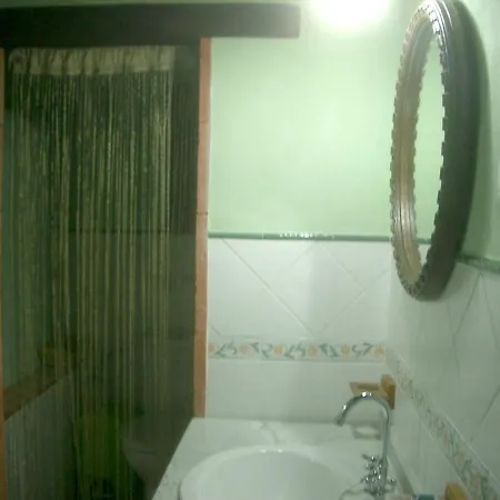 Charming House With Pool In El Holiday home Borge